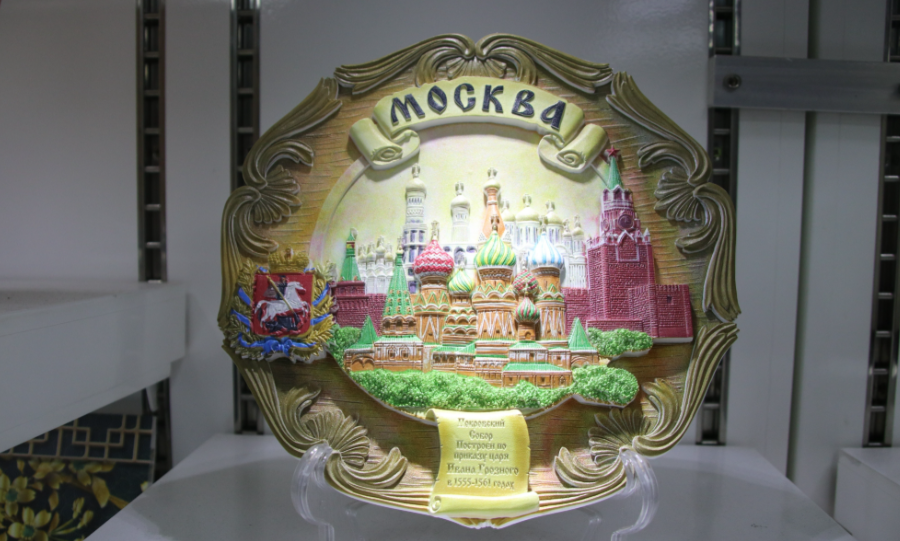 UV打印机适合哪些行业？揭秘金莎9001zz以诚为本如何用技术赋能千行百业